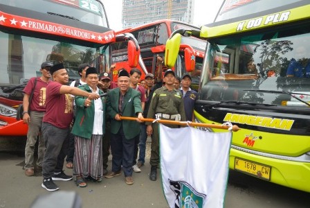 PKB Lepas Keberangkatan 20 Bus Mudik Gratis